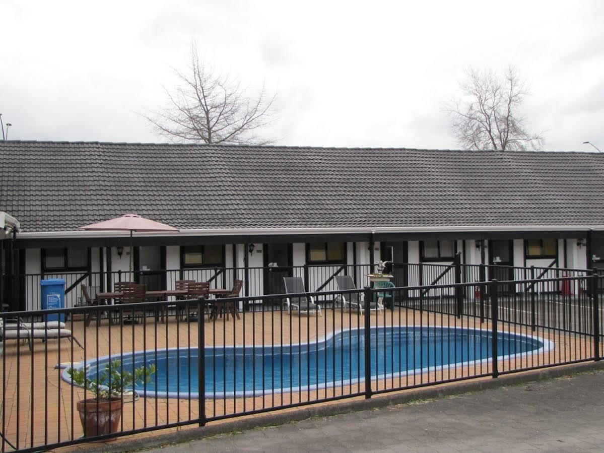 Devonwood Motel Rotorua Bagian luar foto